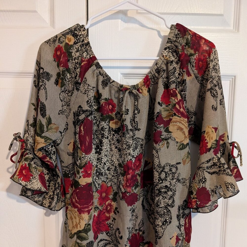 Freestyle Original Collection Women's Top Size Lg